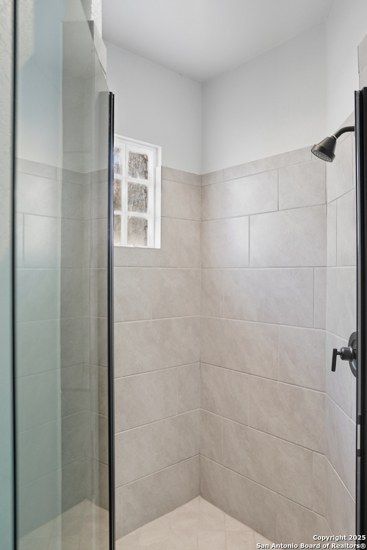 5014 Thymus Drive San Antonio TX 78245