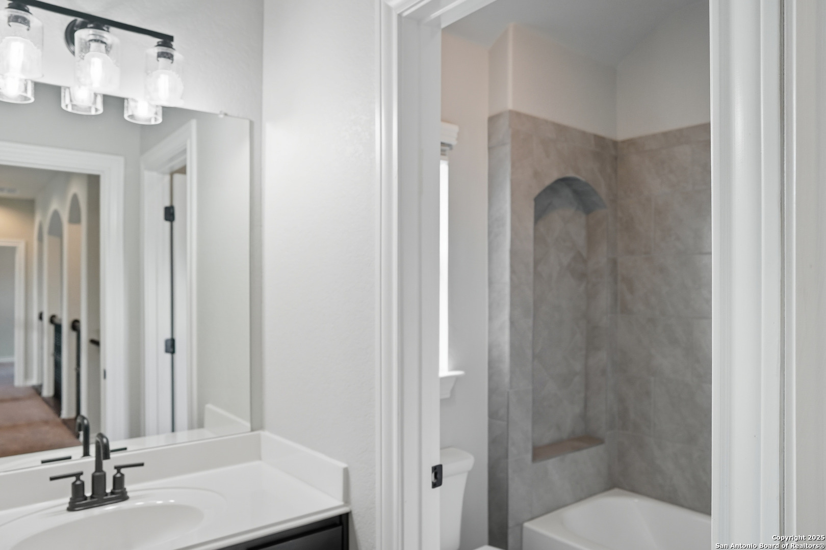5014 Thymus Drive San Antonio TX 78245