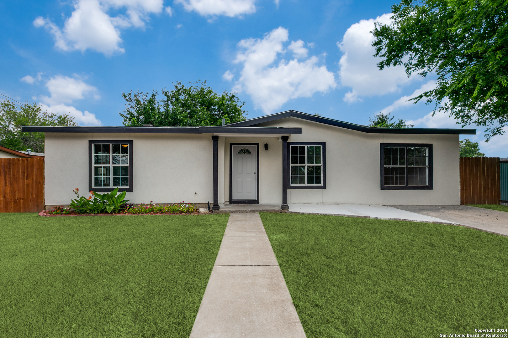 506 W Hart Avenue San Antonio TX 78214