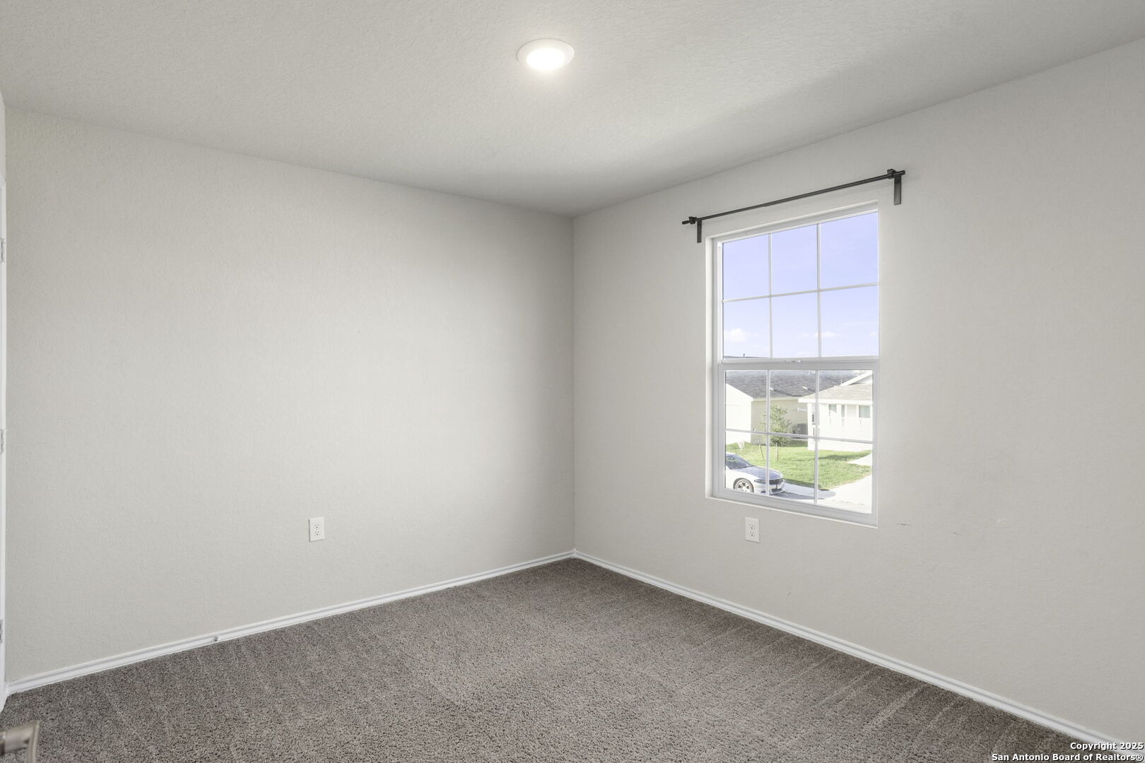 11947 Sand Wedge San Antonio TX 78221