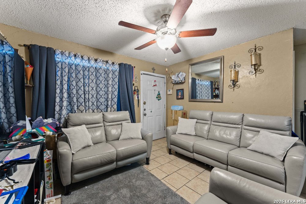 2824 Ruiz Street San Antonio TX 78228