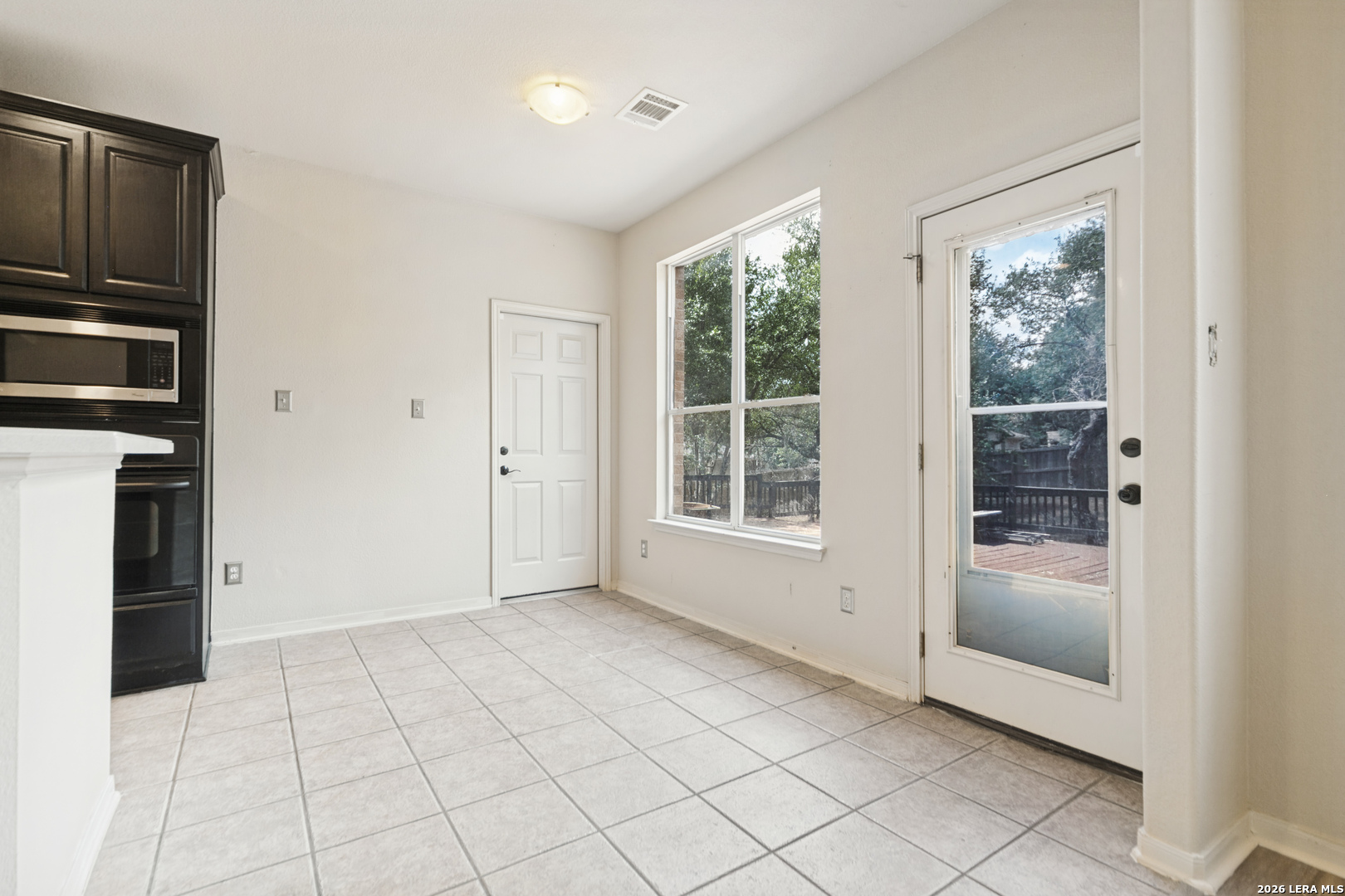 1543 Overlook Creek San Antonio TX 78260