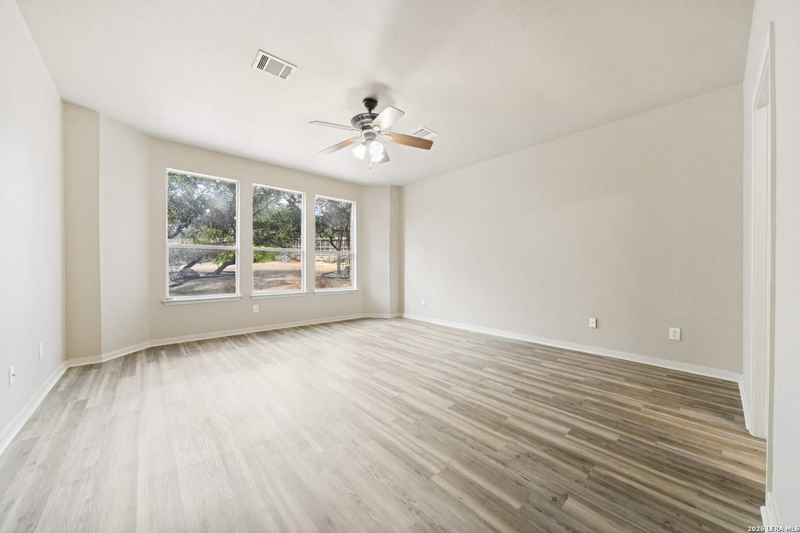 1543 Overlook Creek San Antonio TX 78260