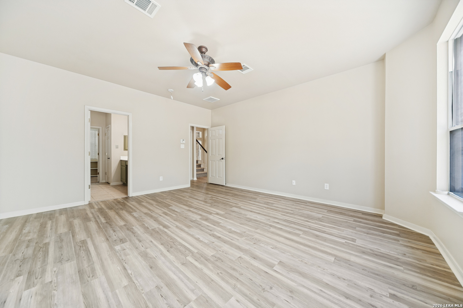 1543 Overlook Creek San Antonio TX 78260