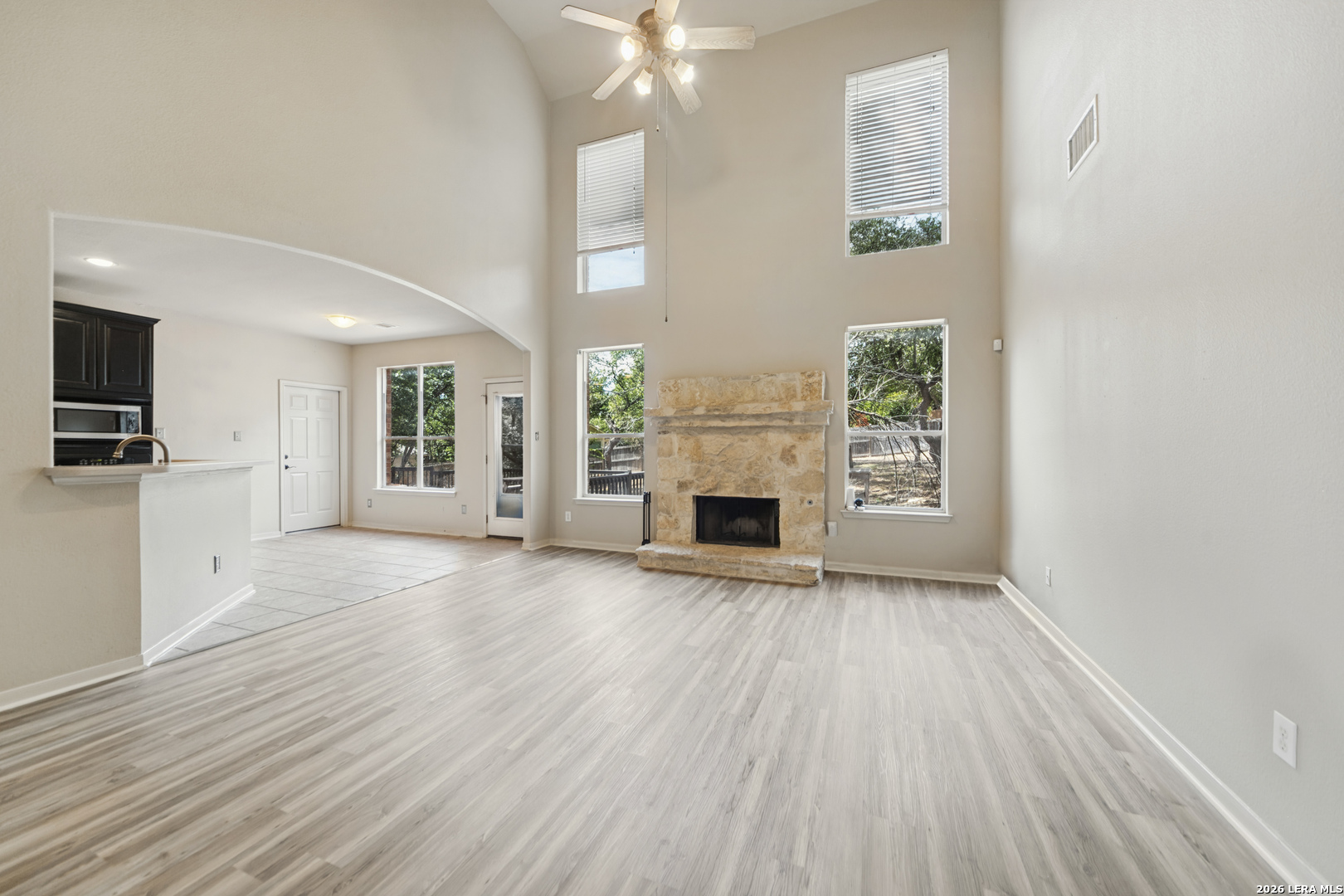 1543 Overlook Creek San Antonio TX 78260