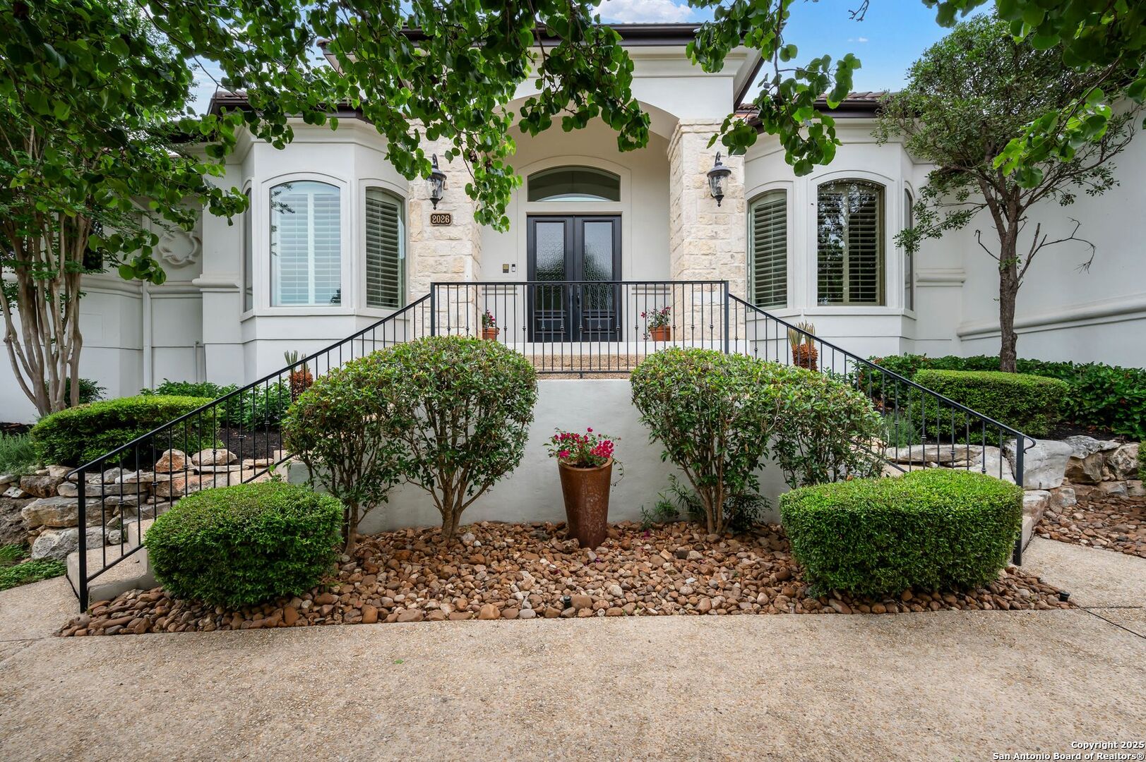 2026 Via Vineda San Antonio TX 78258