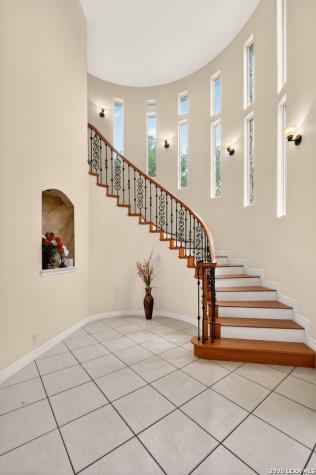 2120 Oakland Bend San Antonio TX 78258