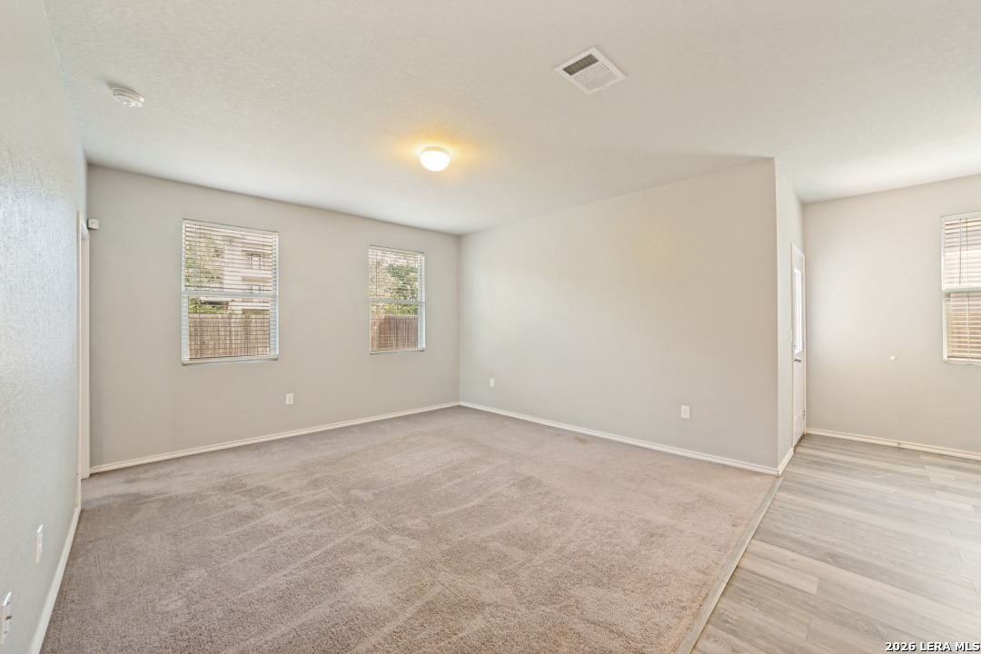 6831 Freedom San Antonio TX 78242