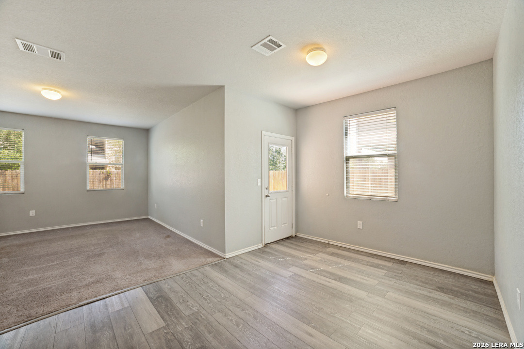 6831 Freedom San Antonio TX 78242