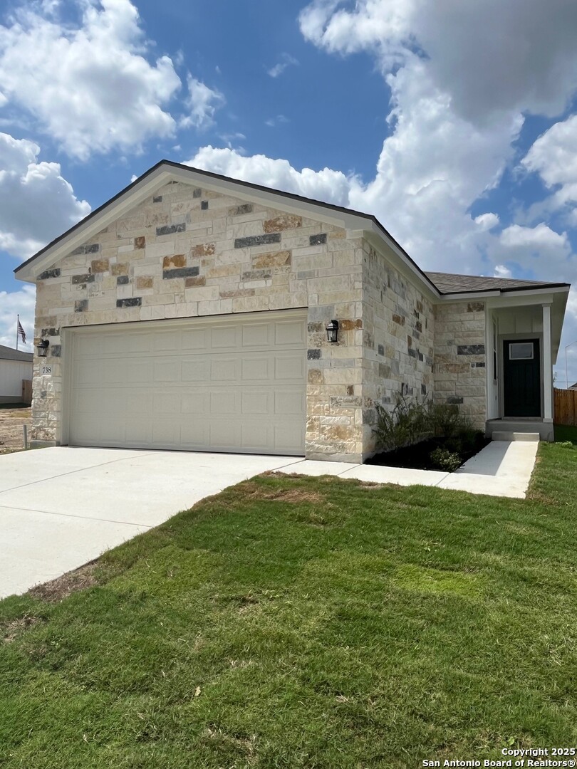 738 Whitman Street New Braunfels TX 78130
