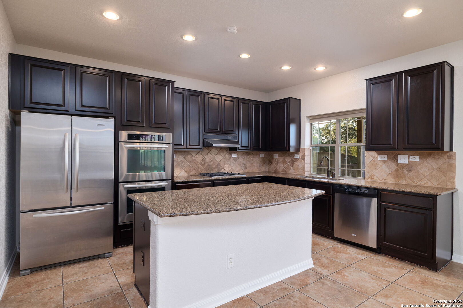1219 Ashbury Bay San Antonio TX 78258