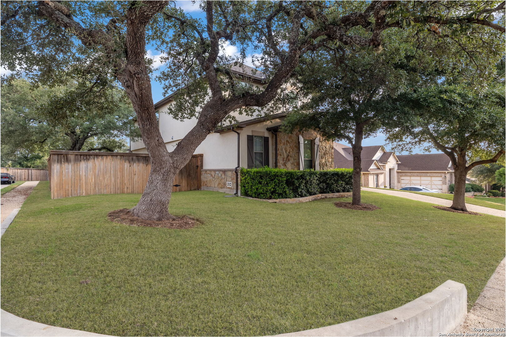 1219 Ashbury Bay San Antonio TX 78258