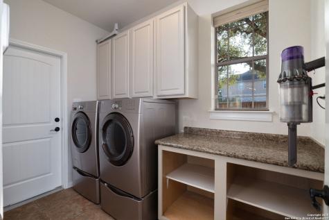 1219 Ashbury Bay San Antonio TX 78258