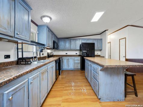 135 Savannah Ridge Von Ormy TX 78073