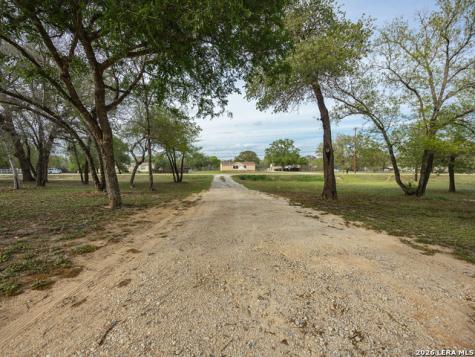 135 Savannah Ridge Von Ormy TX 78073