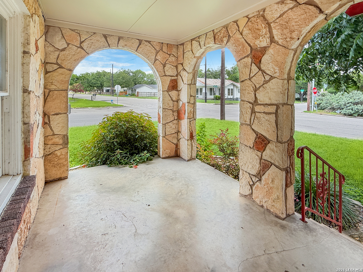 1195 W Coll Street New Braunfels TX 78130