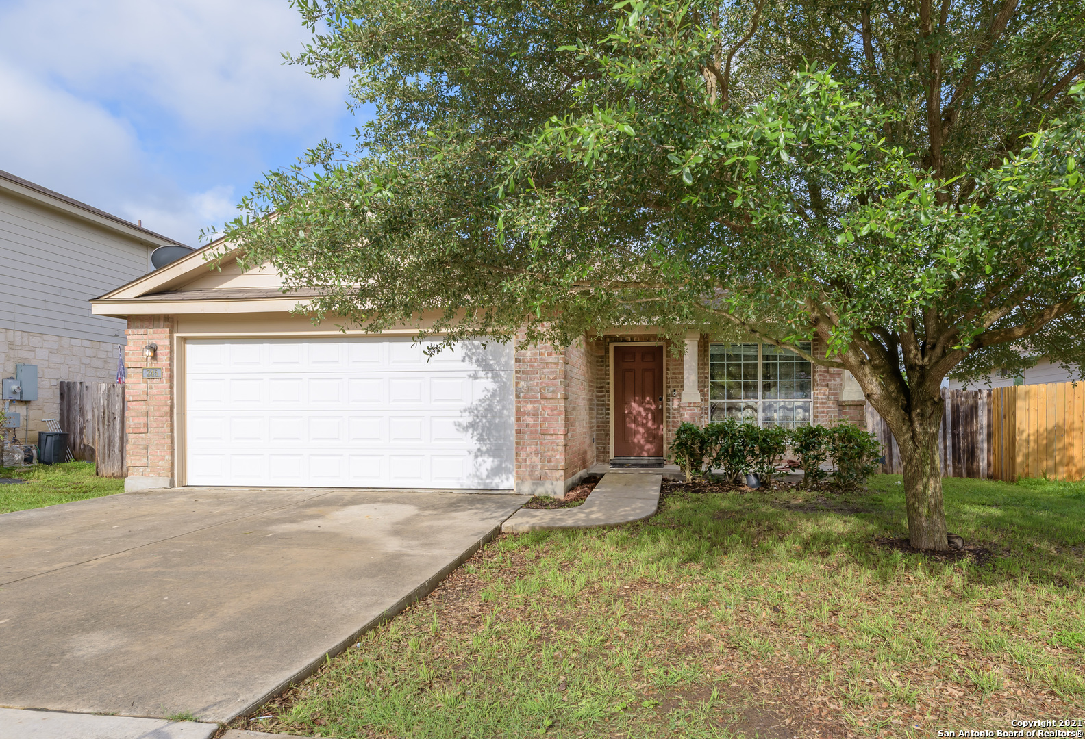 345 Starling Creek New Braunfels TX 78130