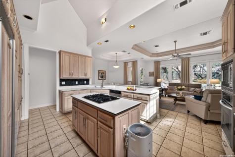 12 Inwood Terrace San Antonio TX 78248