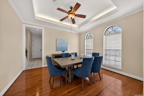 12 Inwood Terrace San Antonio TX 78248