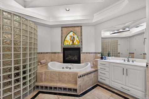12 Inwood Terrace San Antonio TX 78248