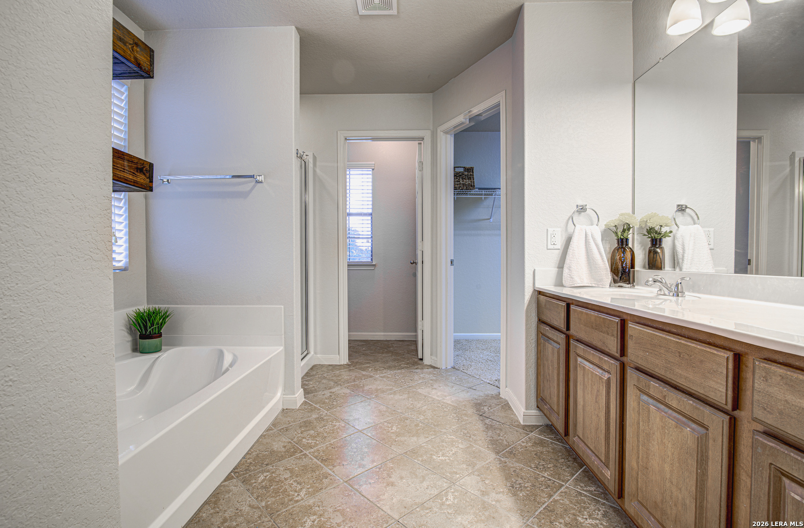 10614 Black Wolf Bay San Antonio TX 78245