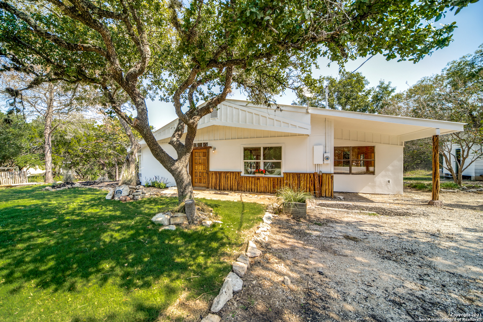 122 Sun Beam Canyon Lake TX 78133