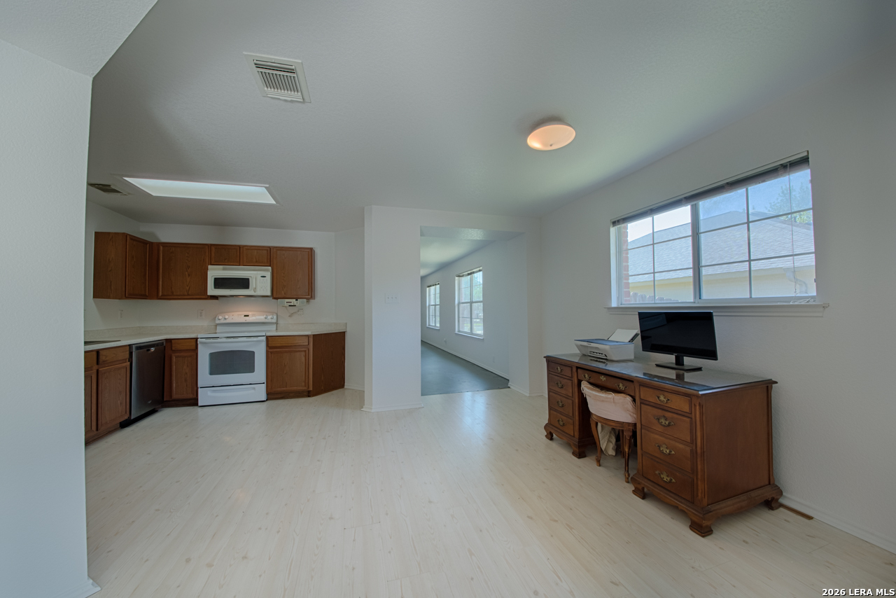 114 Lauren Boerne TX 78006