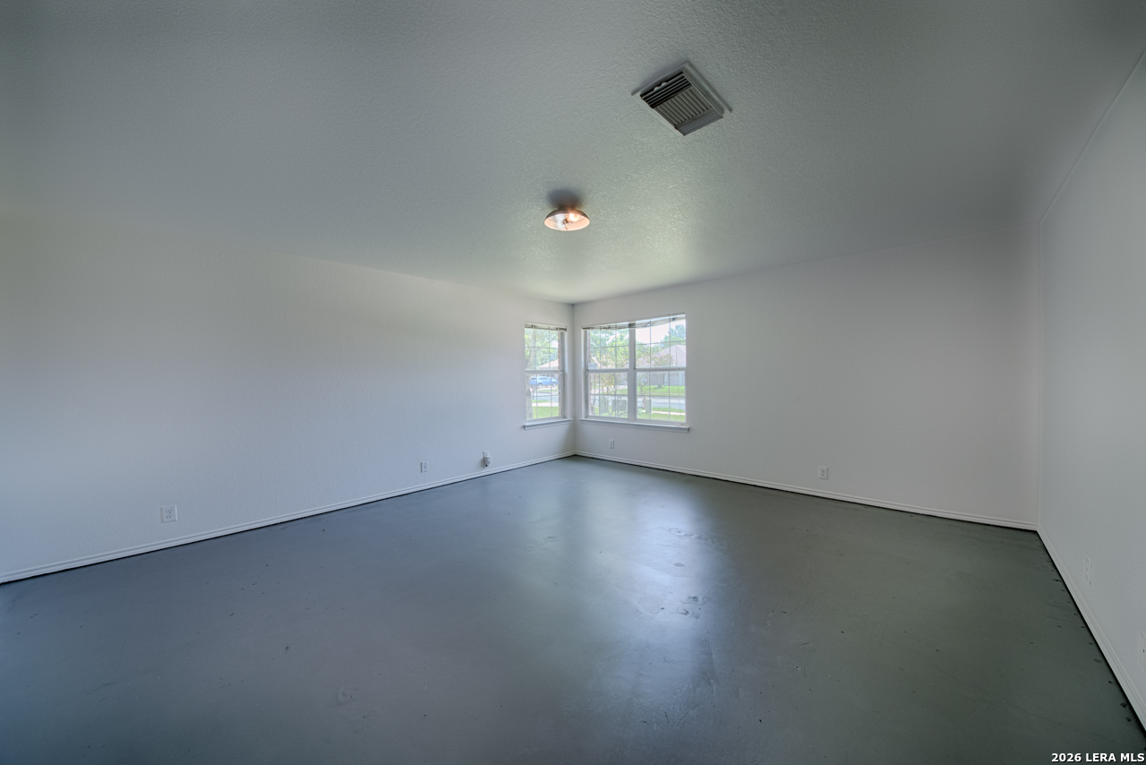 114 Lauren Boerne TX 78006
