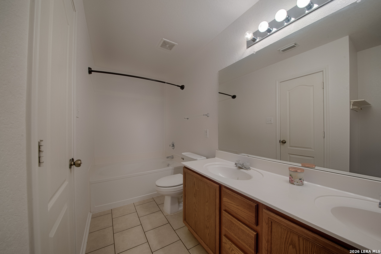 114 Lauren Boerne TX 78006