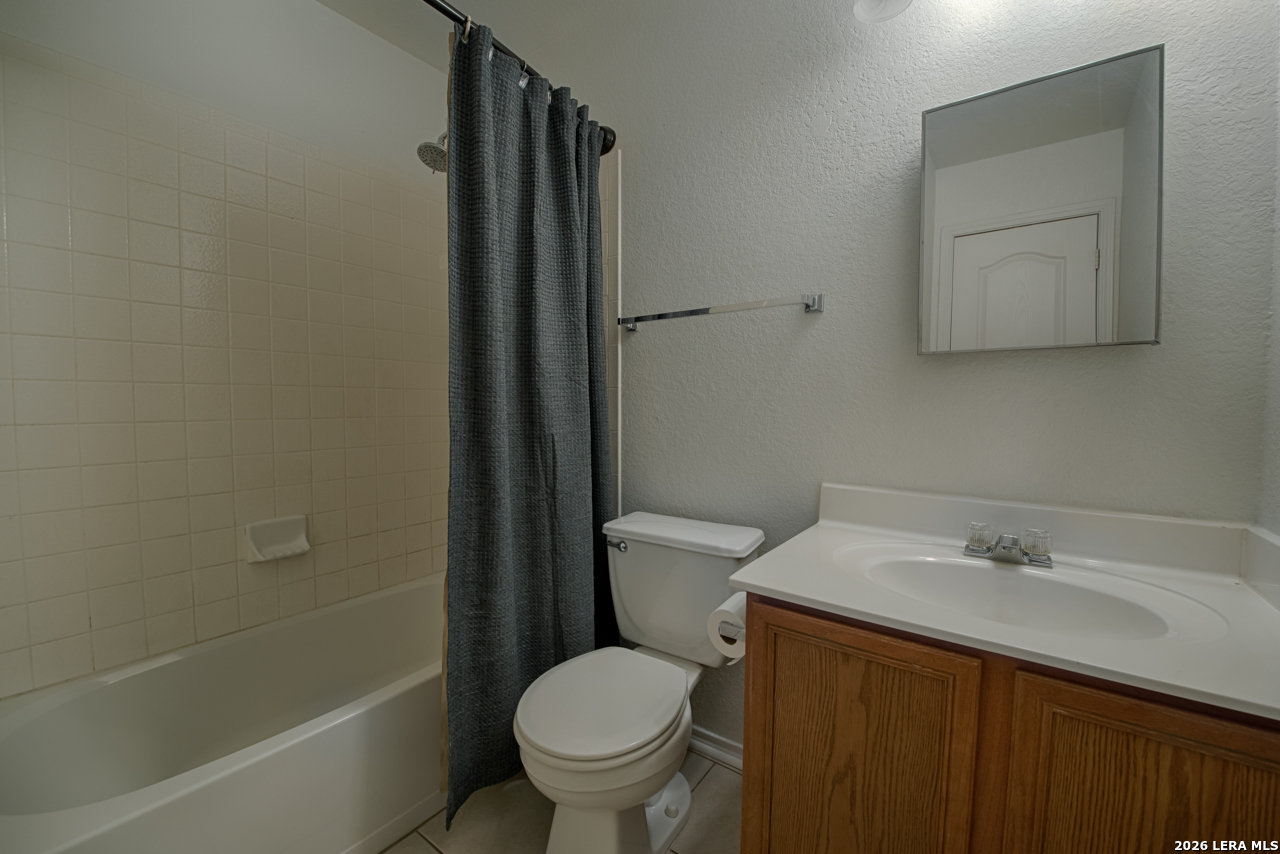 114 Lauren Boerne TX 78006