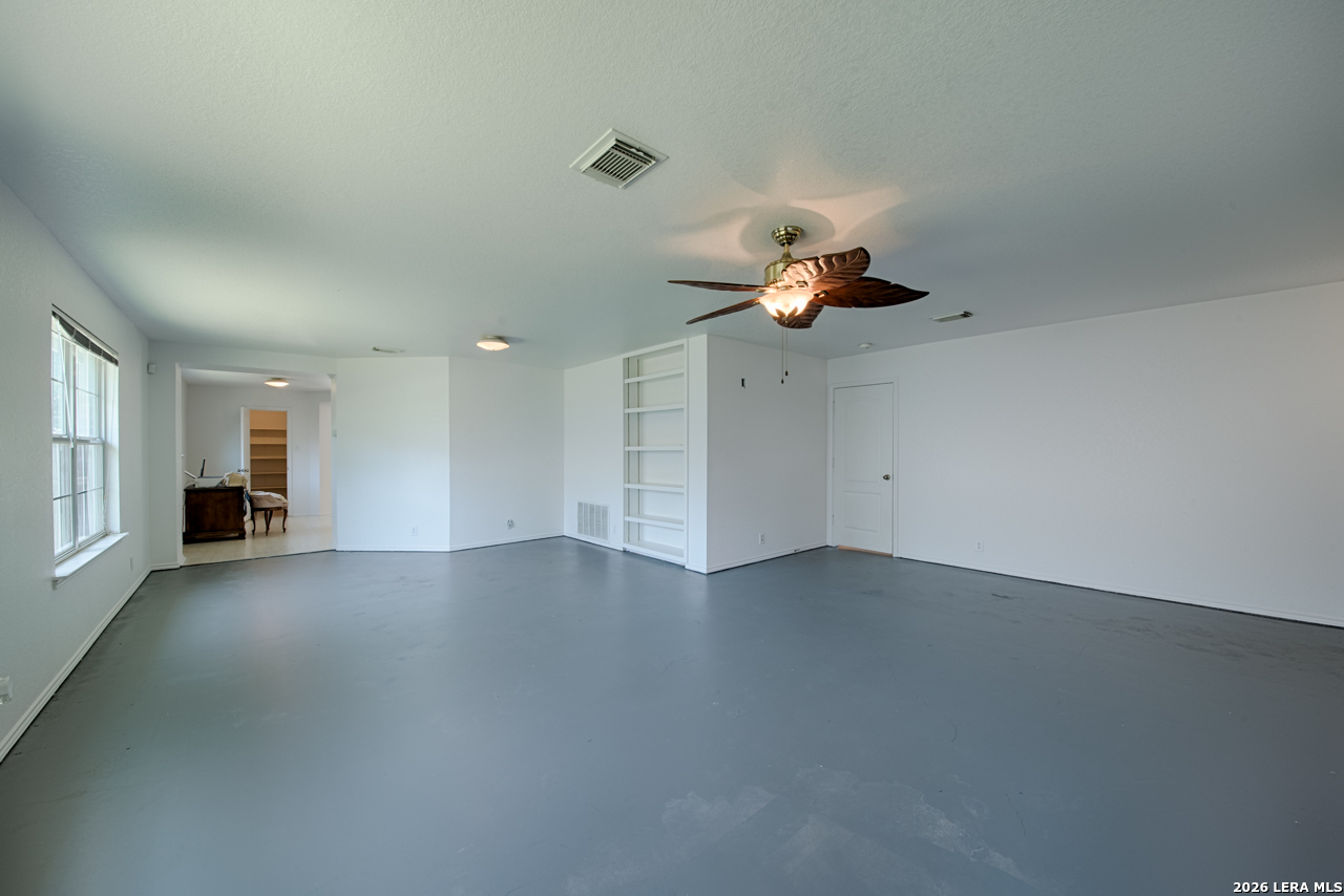114 Lauren Boerne TX 78006