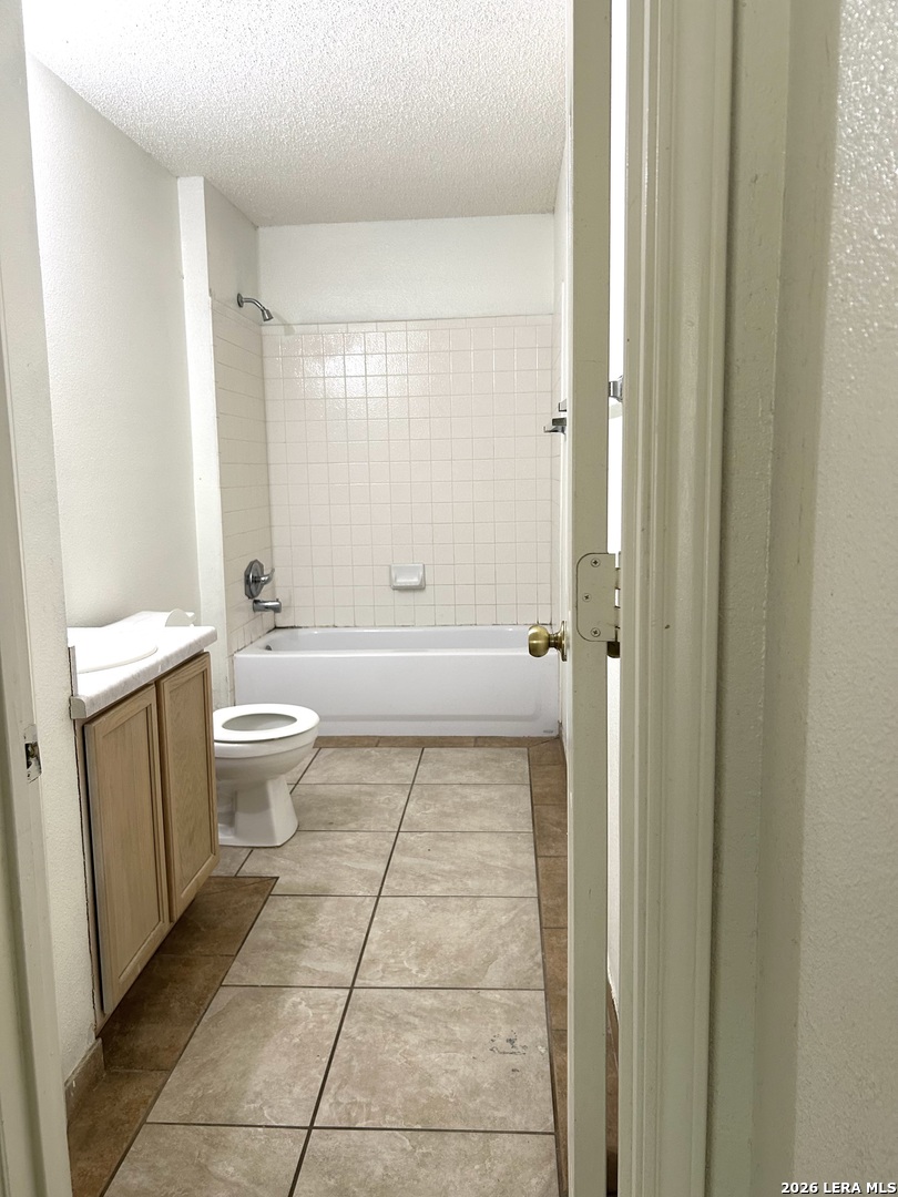 9831 Foxmoor San Antonio TX 78245