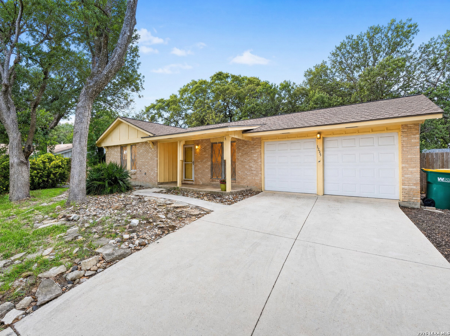 1255 Cibolo Trail Universal City TX 78148