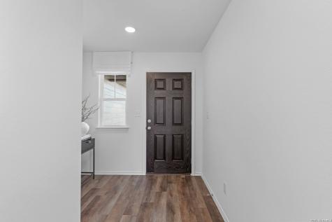 5155 Bay Breeze San Antonio TX 78245