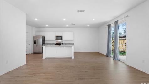 5518 Fossil Way San Antonio TX 78222