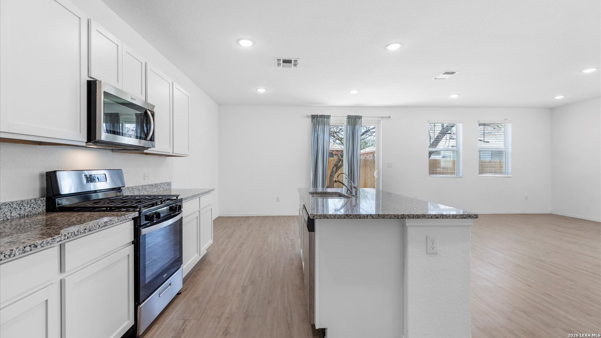 5518 Fossil Way San Antonio TX 78222