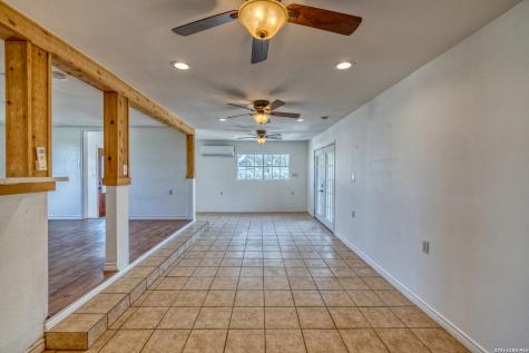 181 N Oak Camp Wood TX 78833