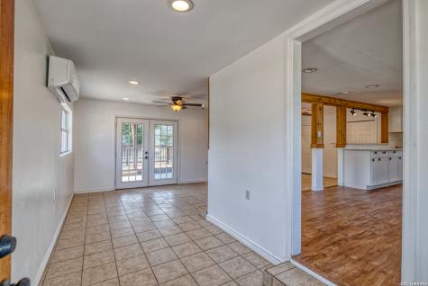 181 N Oak Camp Wood TX 78833