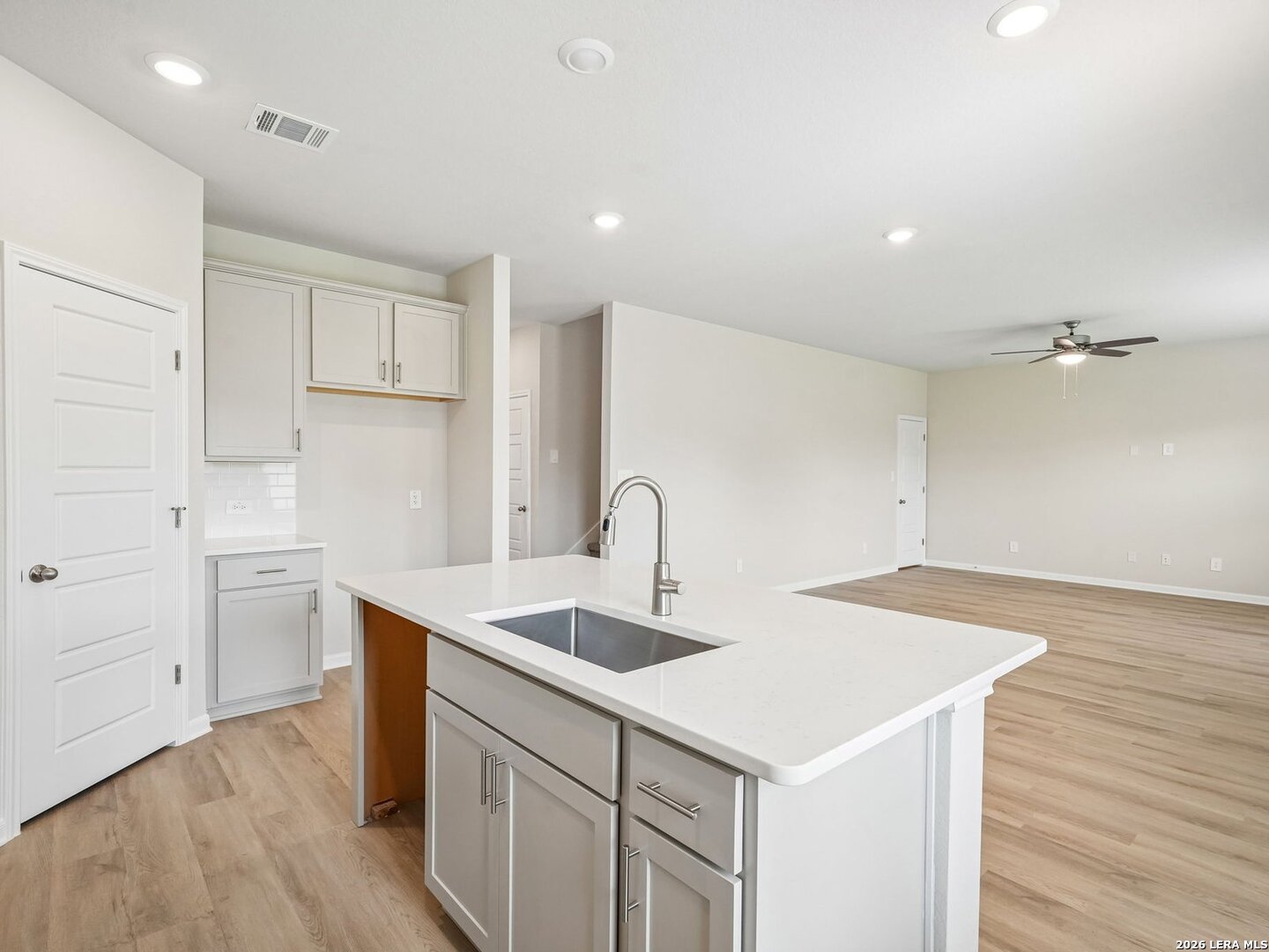 4614 Yellowstone Way San Antonio TX 78245