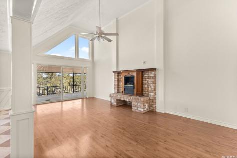 2040 Island View Canyon Lake TX 78133