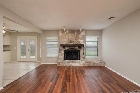3315 Sackville San Antonio TX 78247