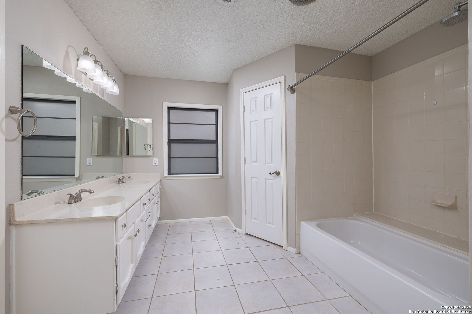 3315 Sackville San Antonio TX 78247