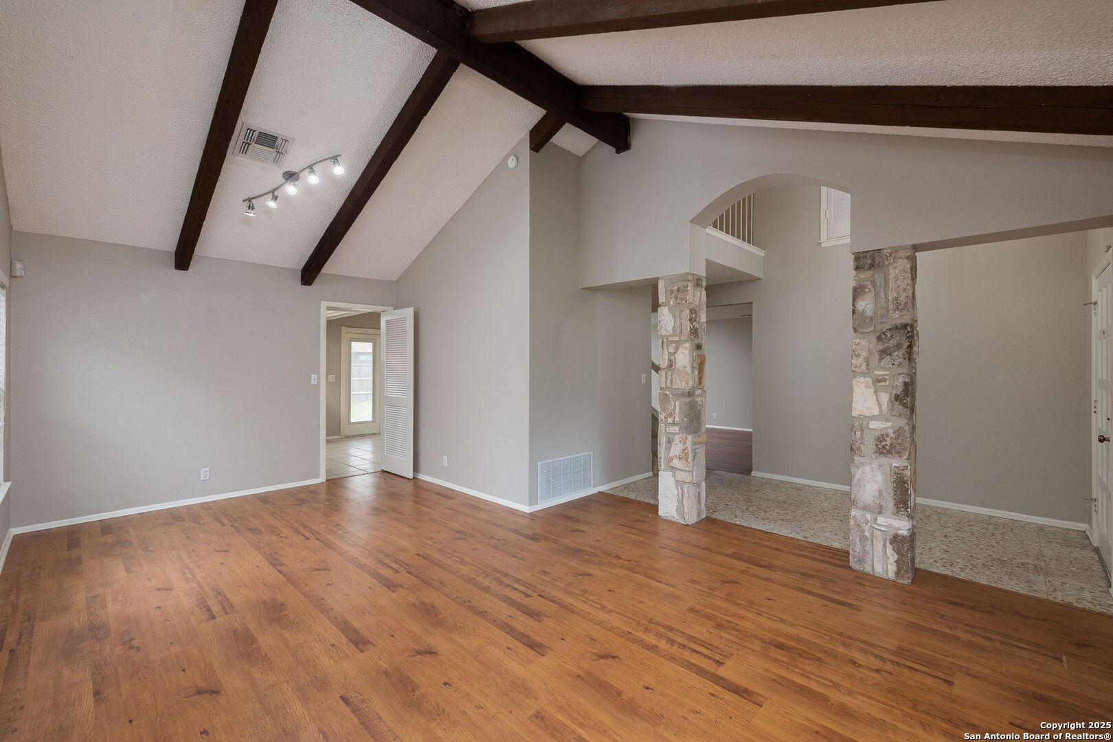 3315 Sackville San Antonio TX 78247
