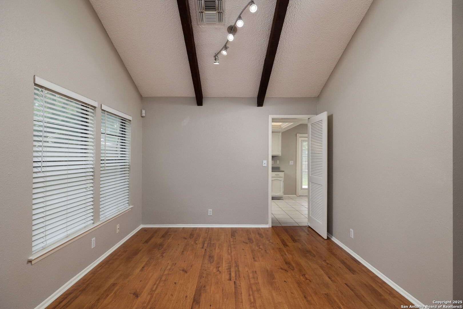 3315 Sackville San Antonio TX 78247