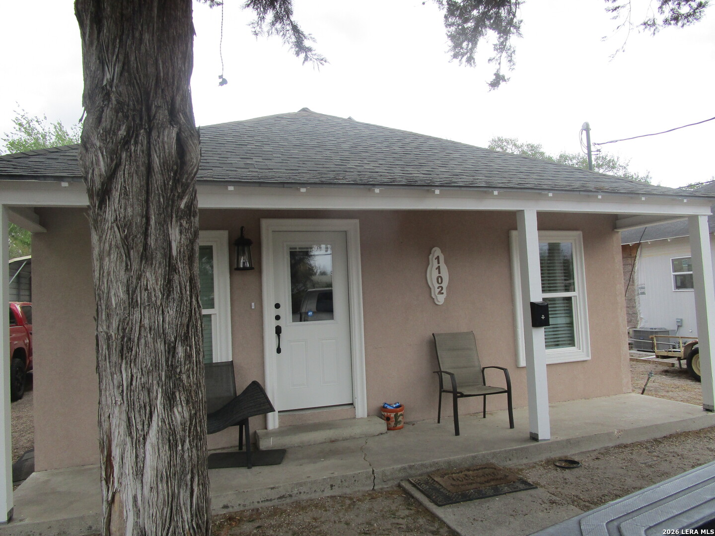 1102 N Saint Marys Street Beeville TX 78102