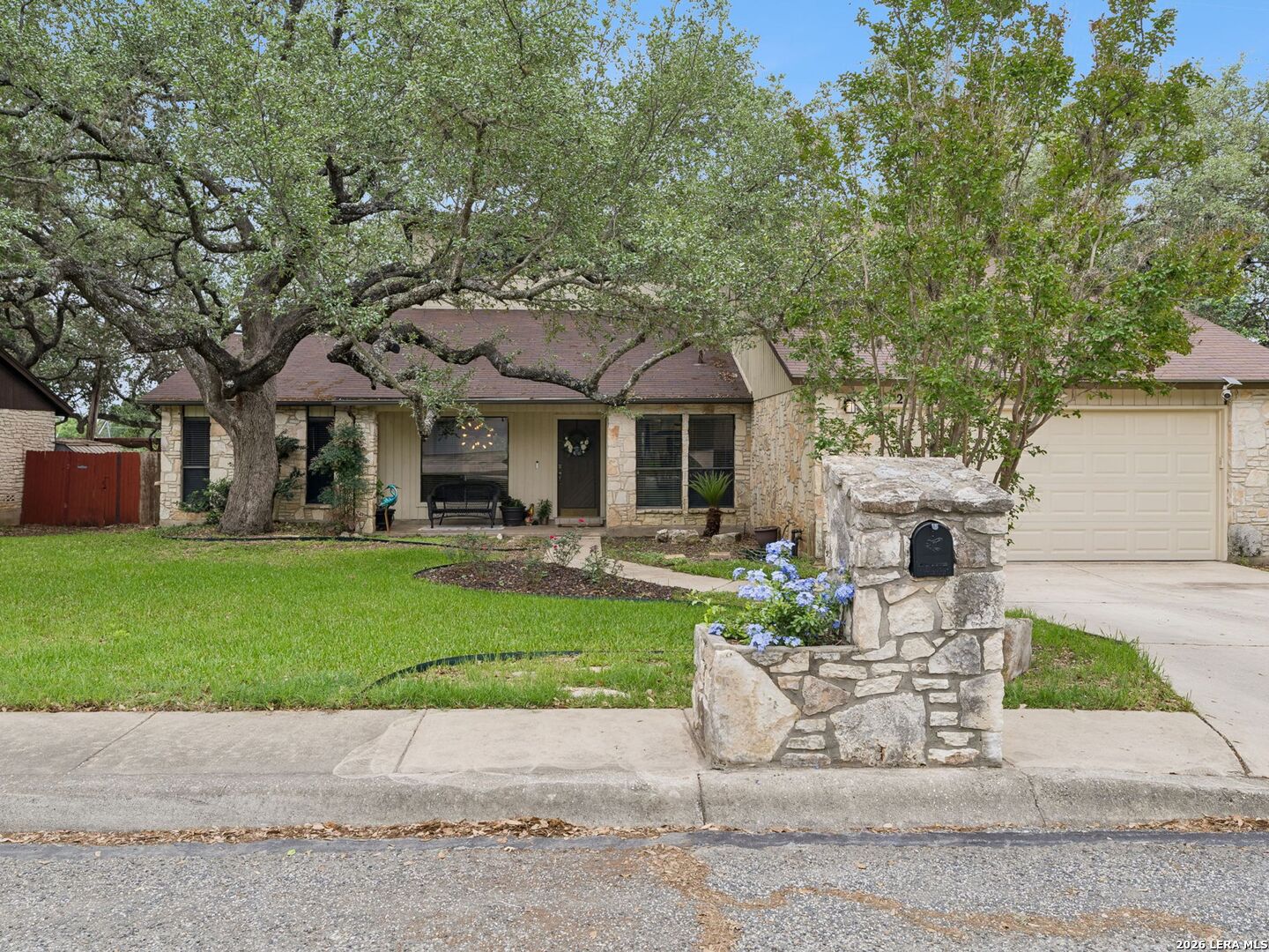2314 Encino Hollow San Antonio TX 78259