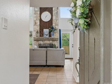 2314 Encino Hollow San Antonio TX 78259