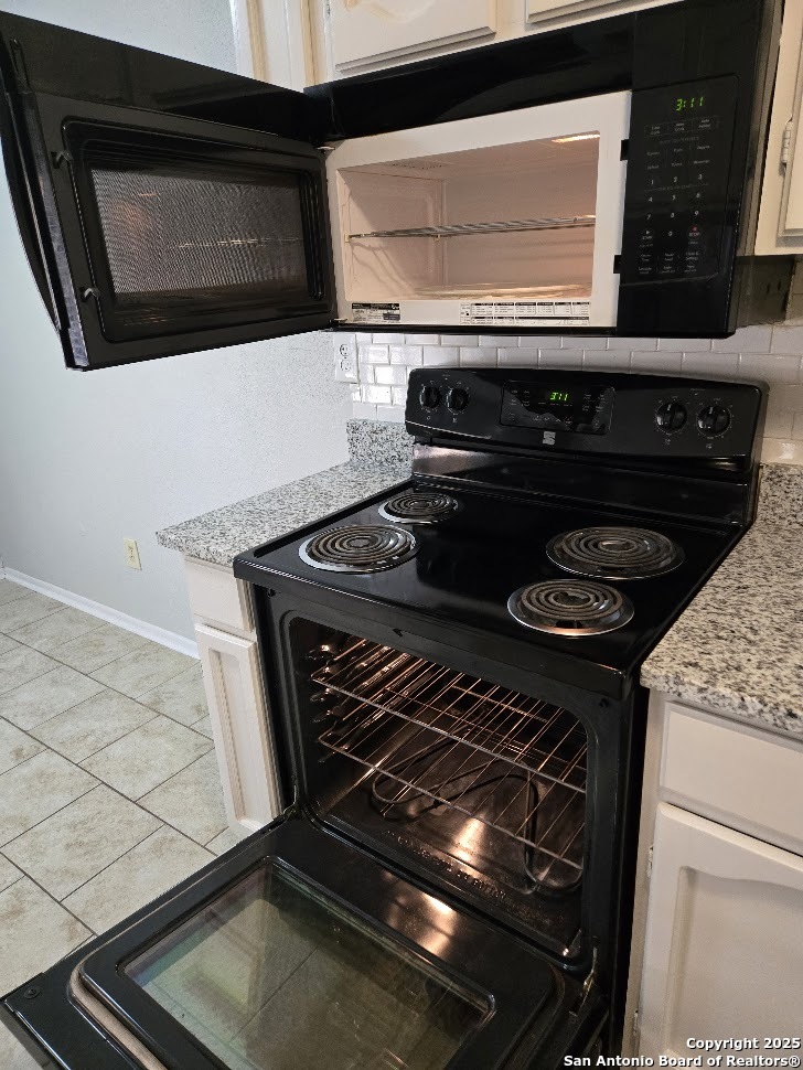 7146 Spring Grove San Antonio TX 78249