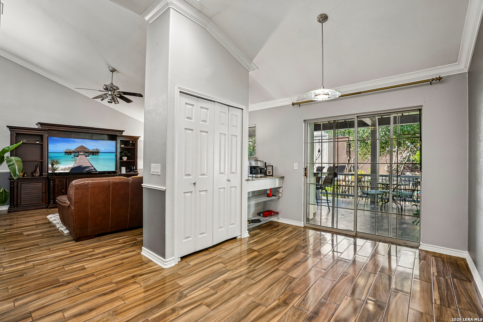 10041 Nugget Creek Converse TX 78109
