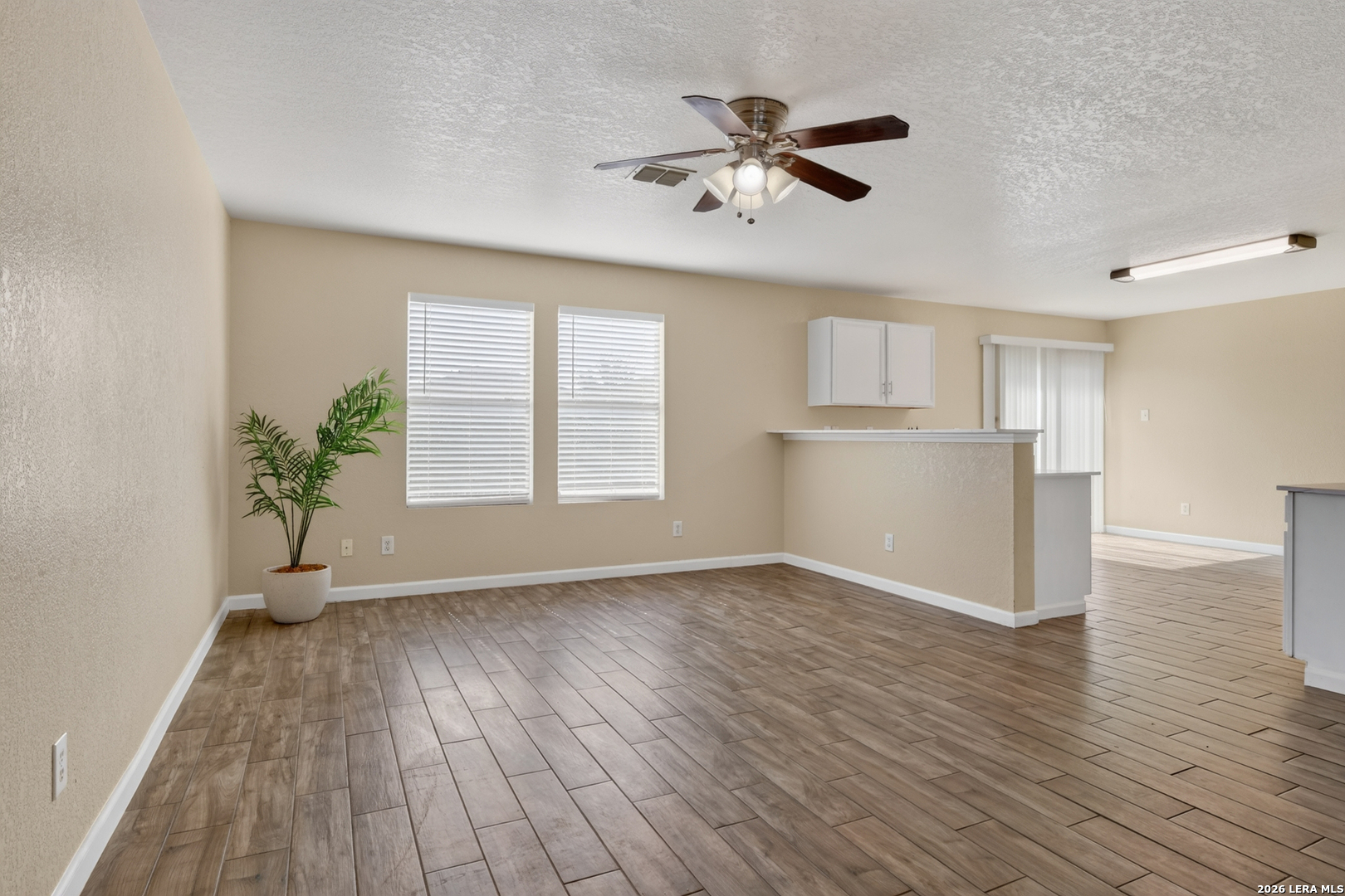 3726 Amber Leaf San Antonio TX 78245